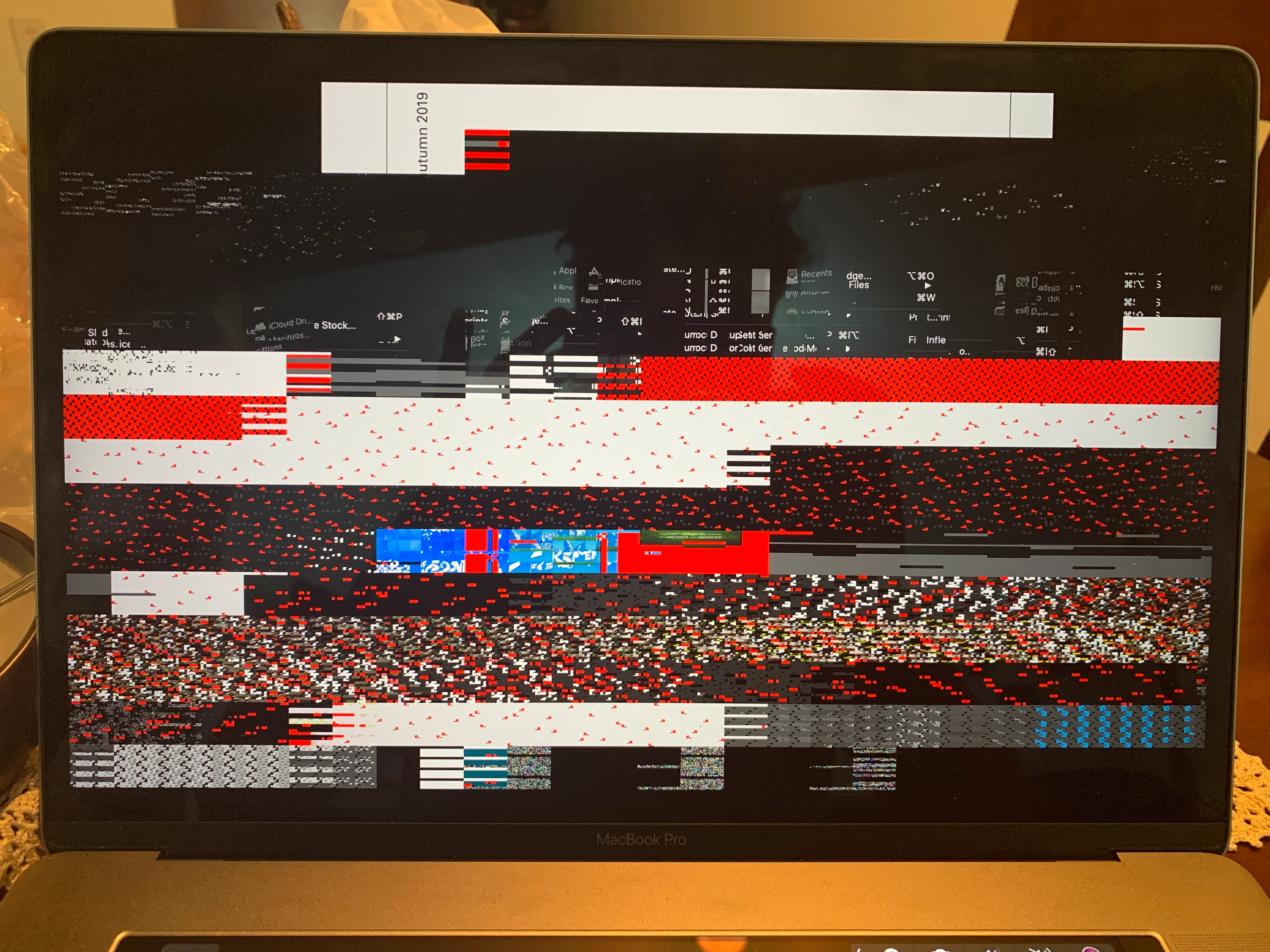 InDesign presentation view becomes corrupt and breaks | Community