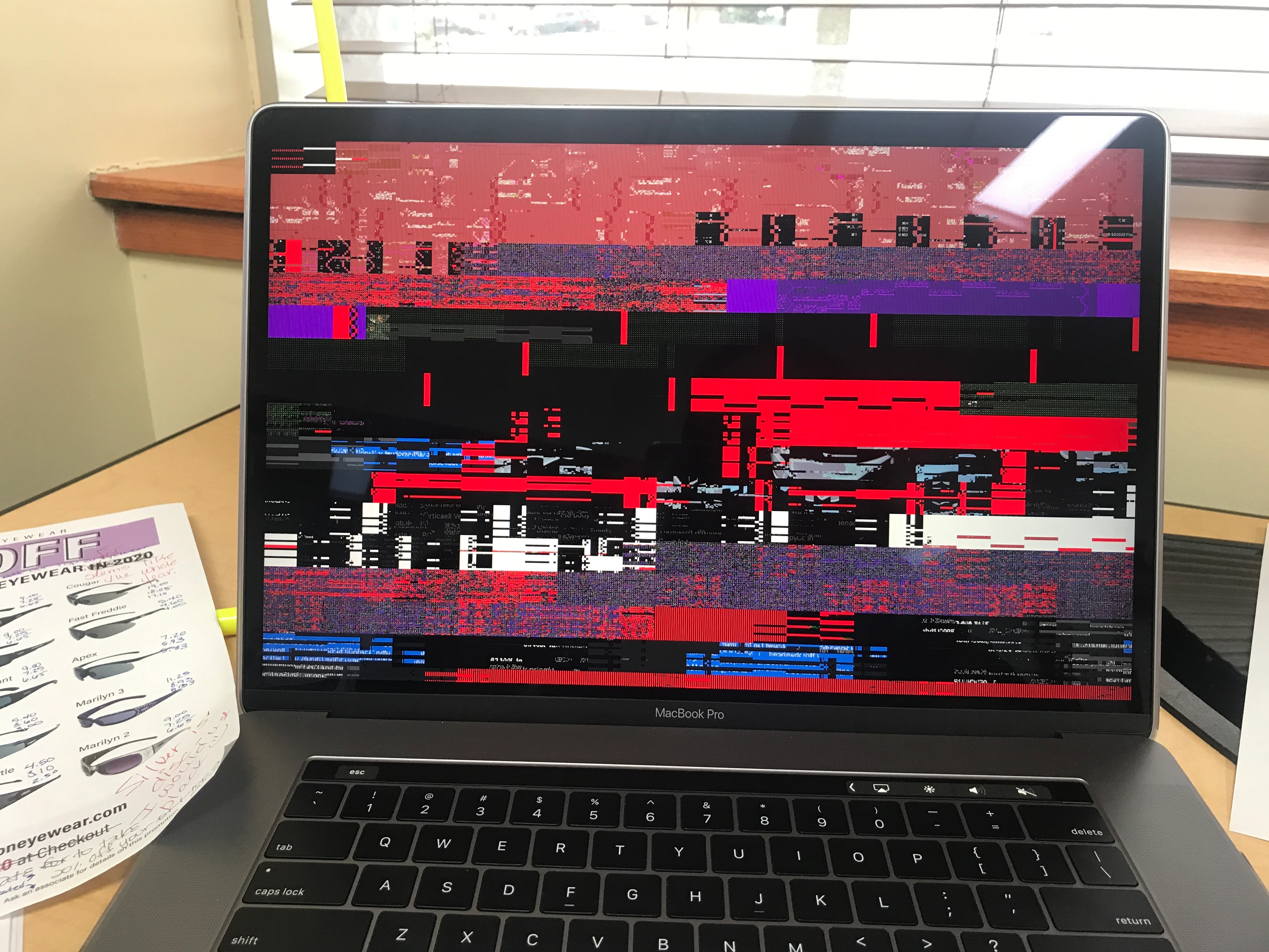 InDesign 2020 Display Problems in Preview mode (Shift-w) on macOS ...