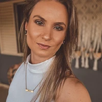 Amanda+Guarnieri