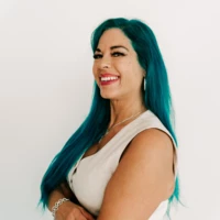 M�nica Malav�