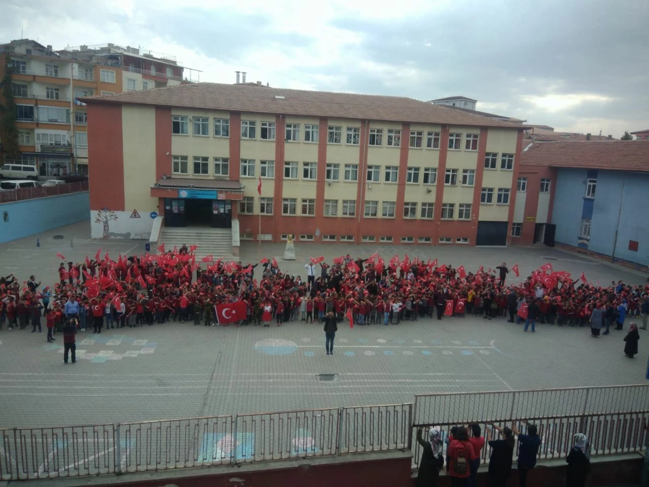 GÜRLER S.M.S İLKOKULU