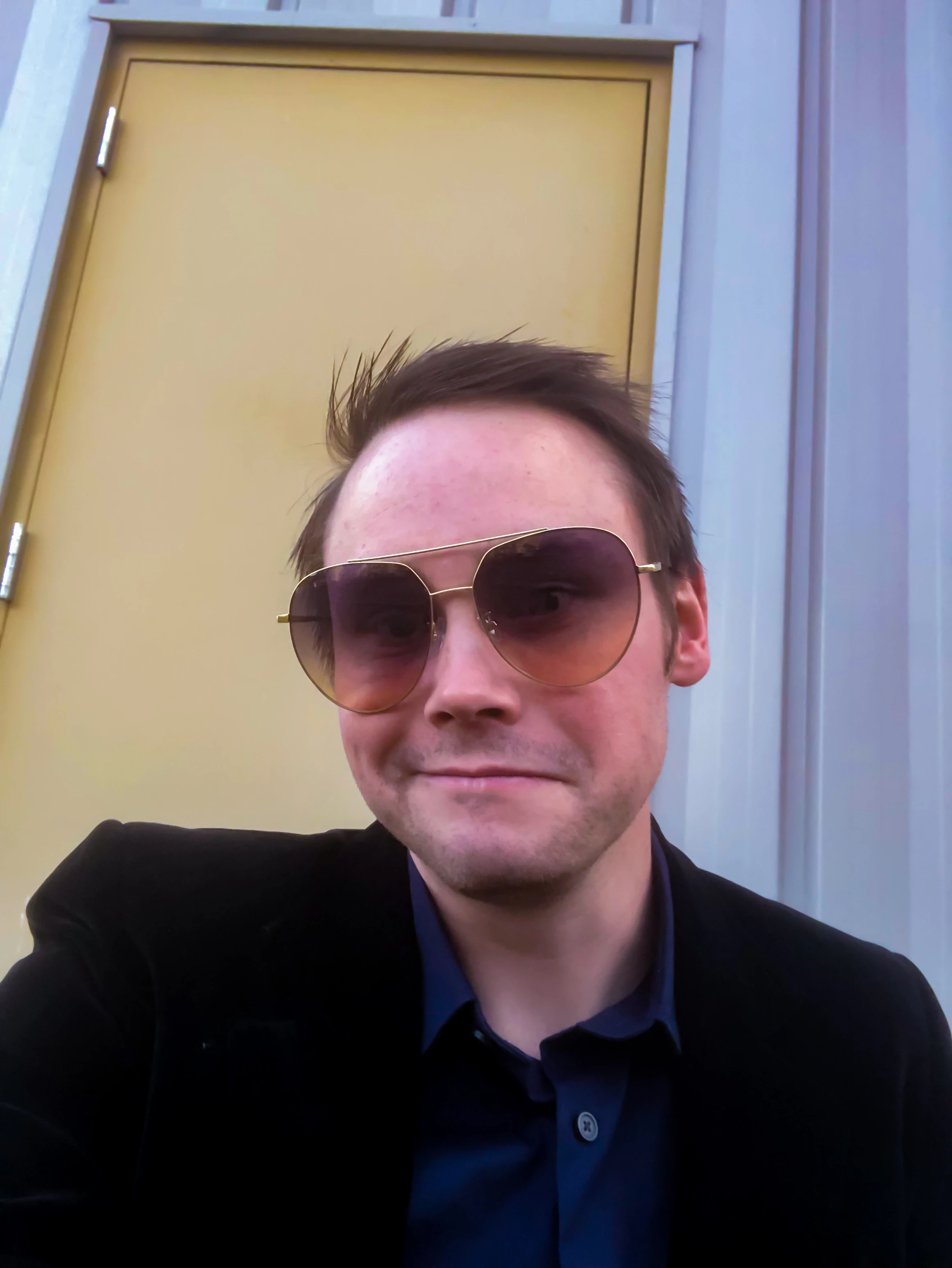 never_kris_maybe_stof