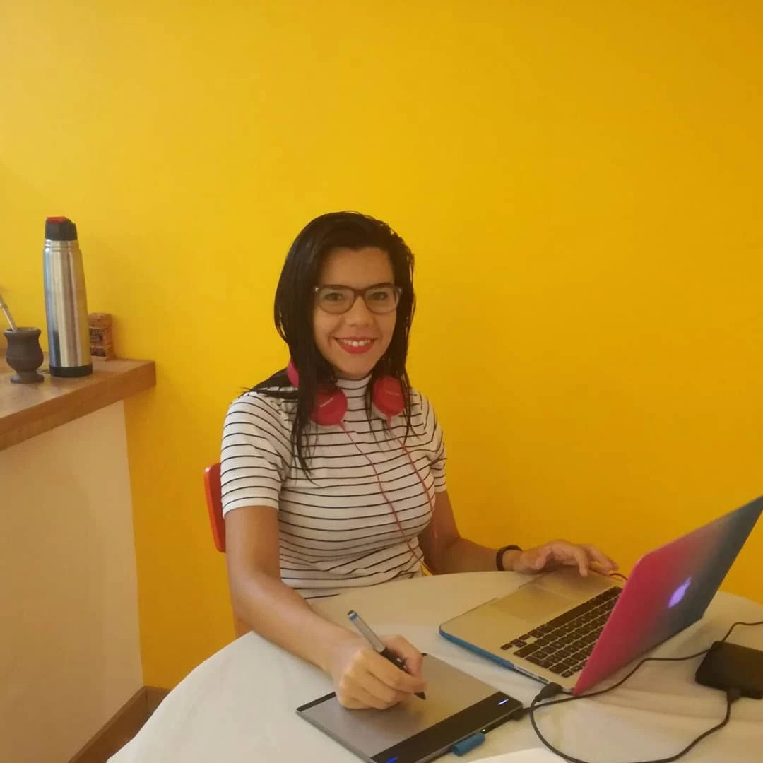 AdrianaLuna