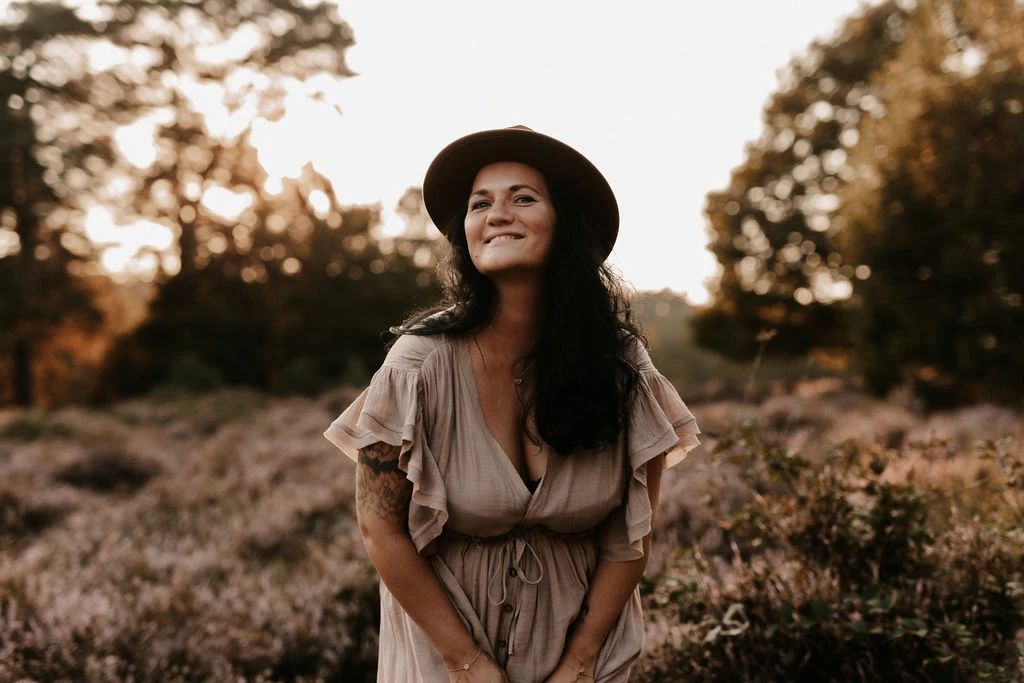 Nadine H-U.