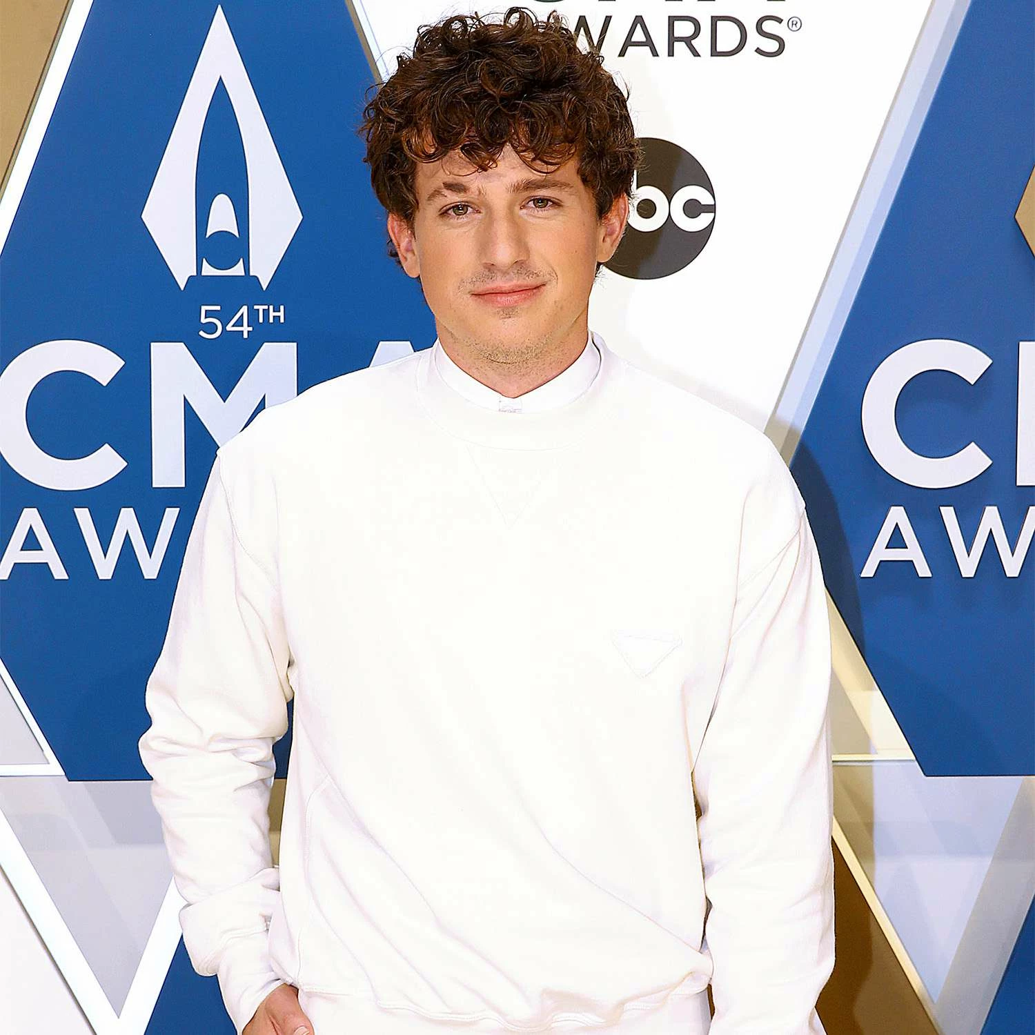 Charlie puth29110333fa41