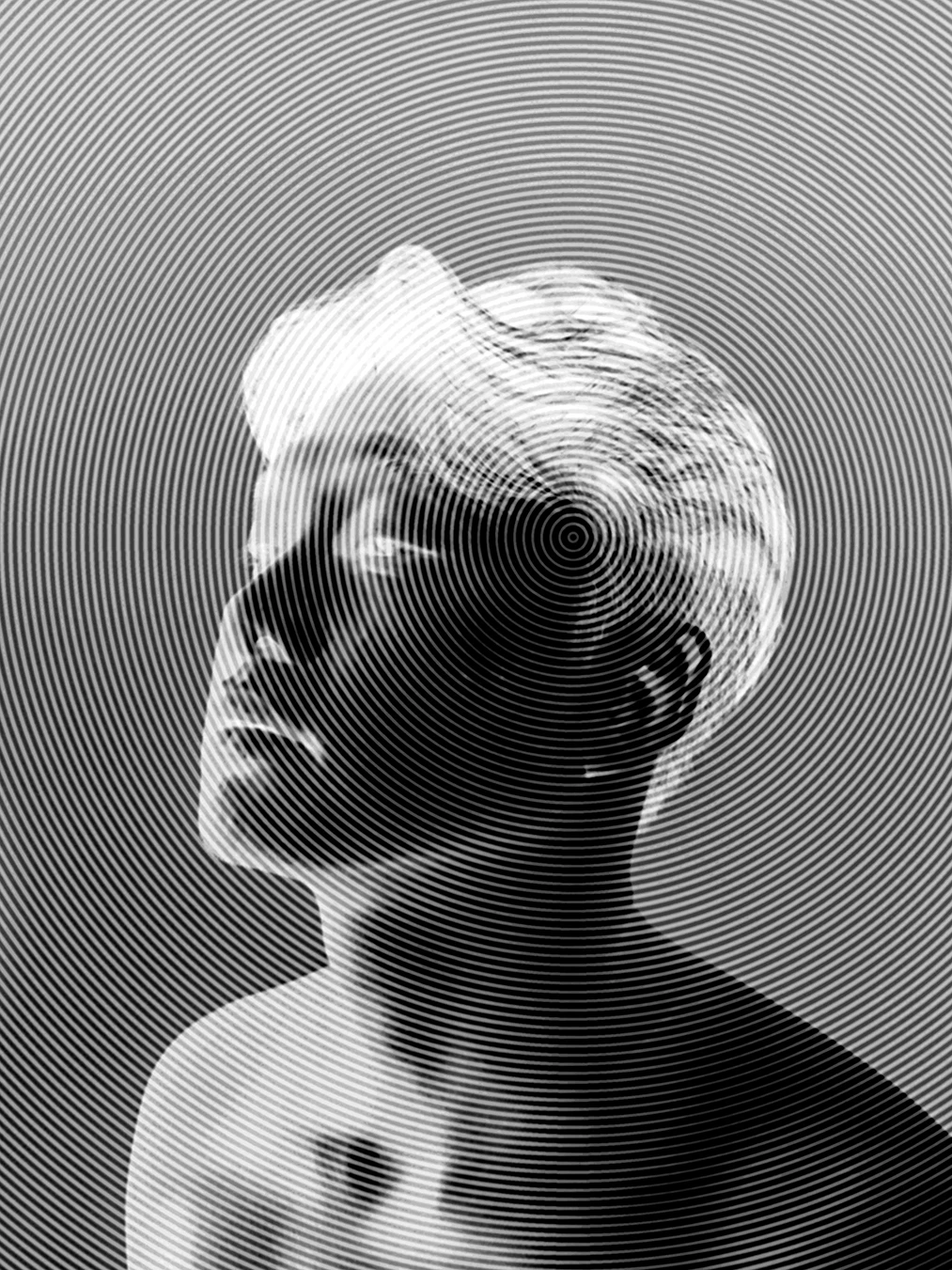 TRỊNH VIỆT HÙNG