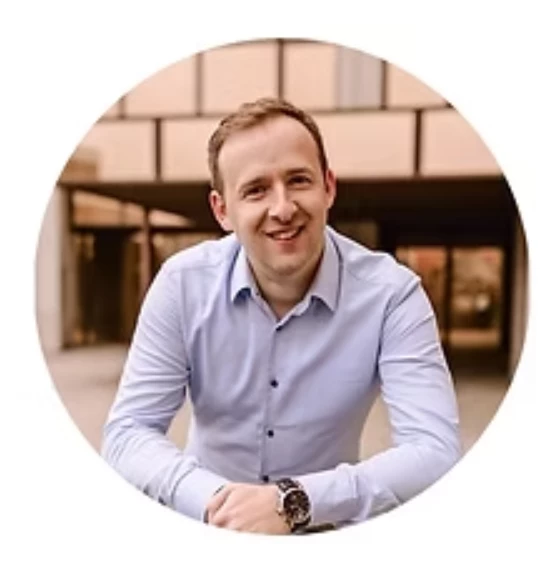 Alexander30790873p1xo