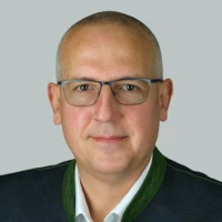 viktor.deri
