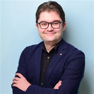 richardm900458