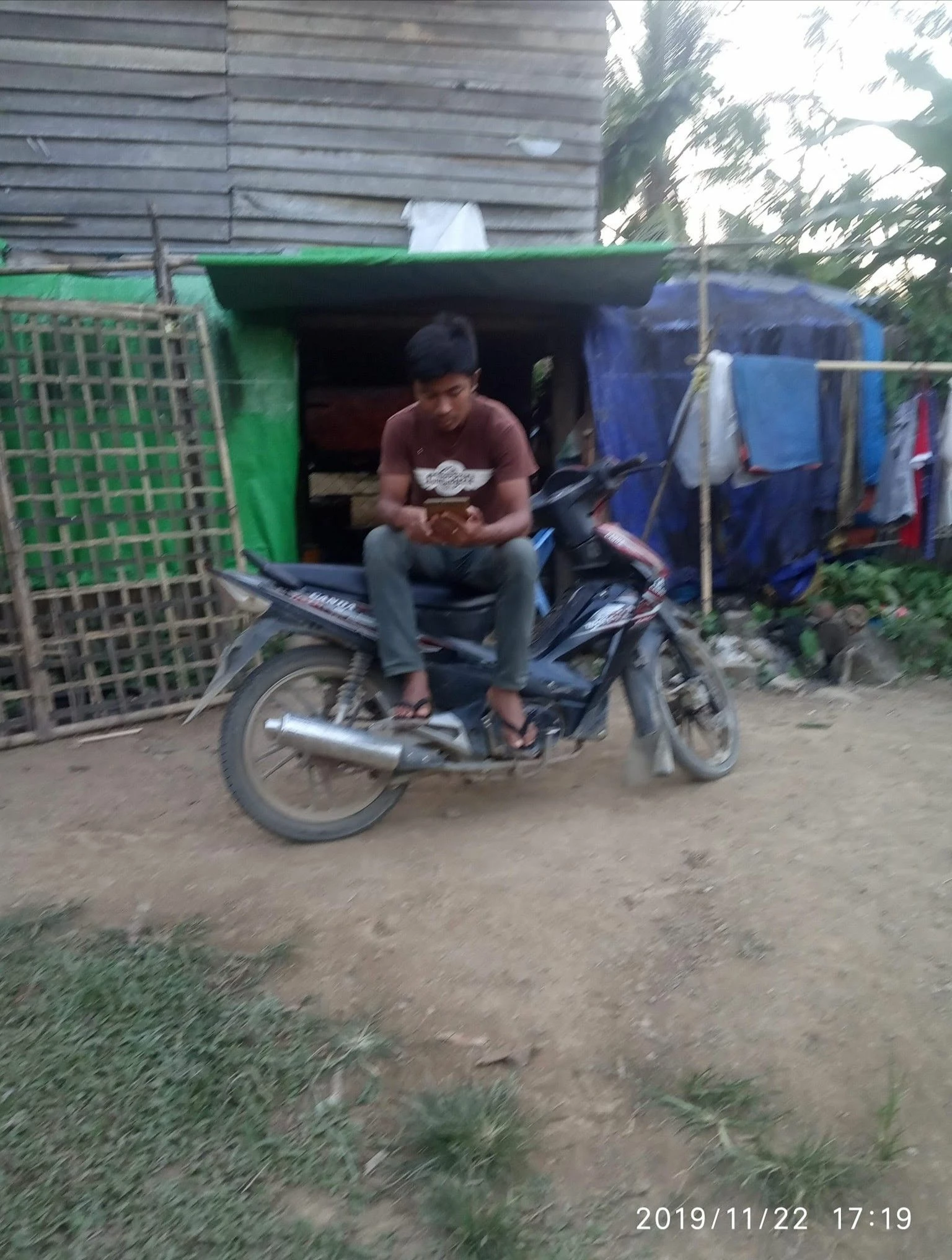 naylinhtet308520
