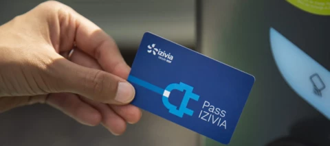 IZIVIA logo