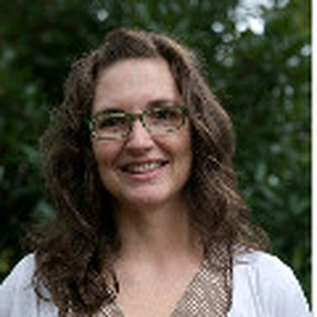 Elizabeth_Hammond