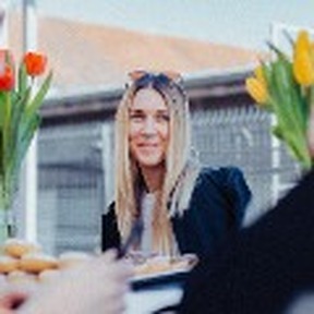 Emili