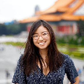 Angela_Huang1