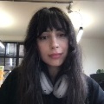 Alexandra23