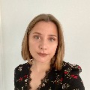 Emily_Stewart