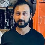 Umer221