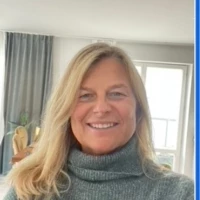 Desirée Roos Samuelsson