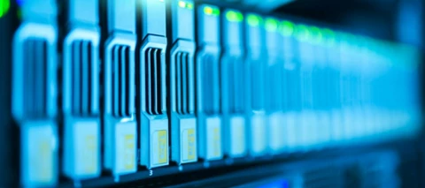 Scaling Storage Capacity – Nutanix vs VMware vSAN