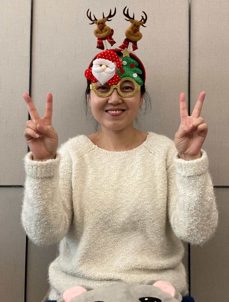 Hedy Christmas Final.png