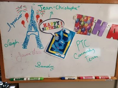 birthdayboard.jpg birthdayboard.jpg