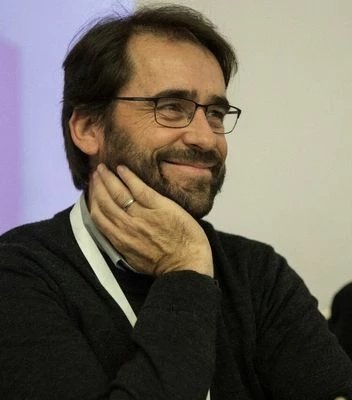 OlivierLP (2).jpg OlivierLP (2).jpg