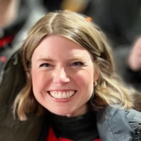 Elizabeth Schneider