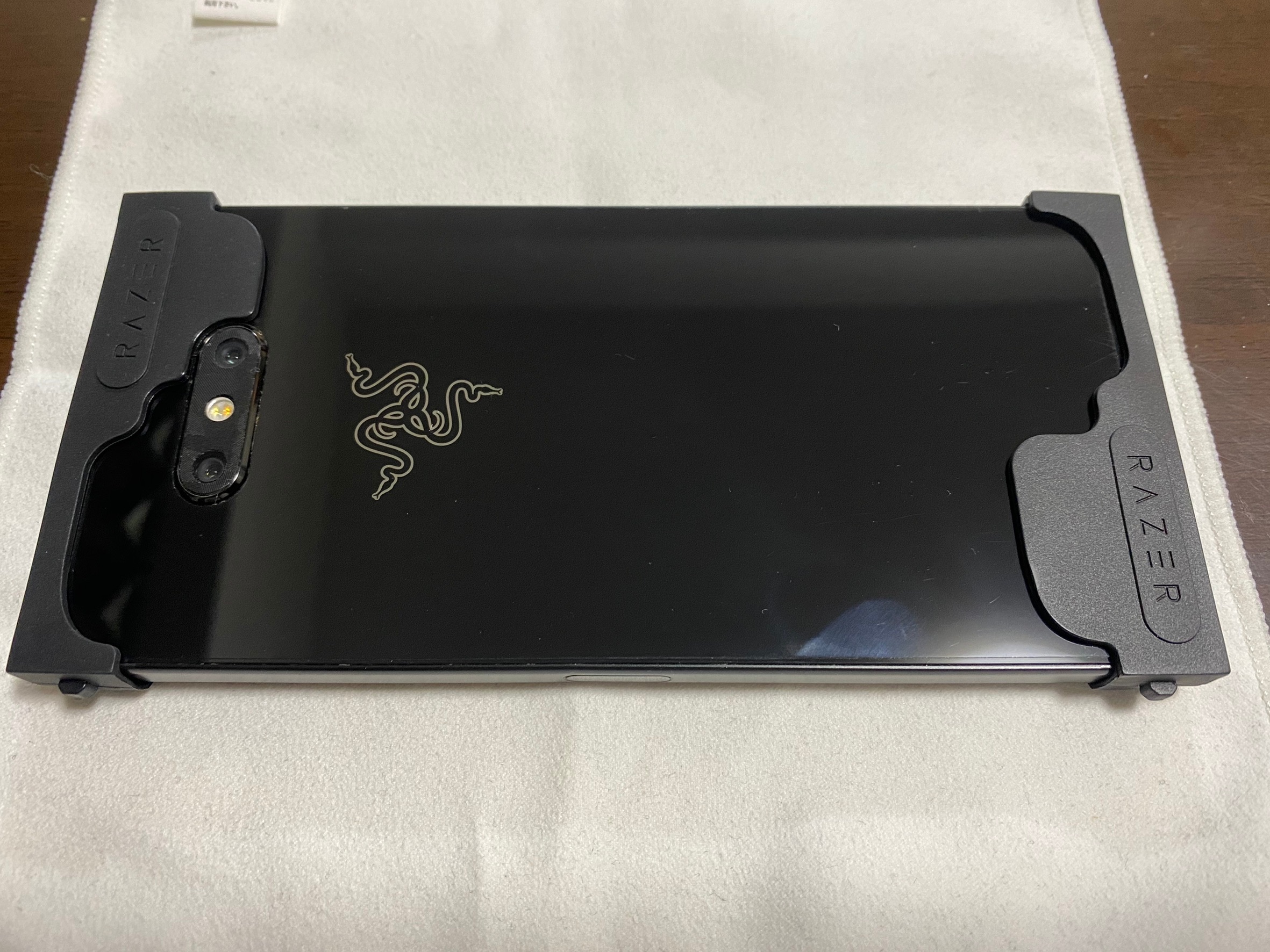 Razer Phone 2 adaptor inserts for Razer Kishi Razer Insider