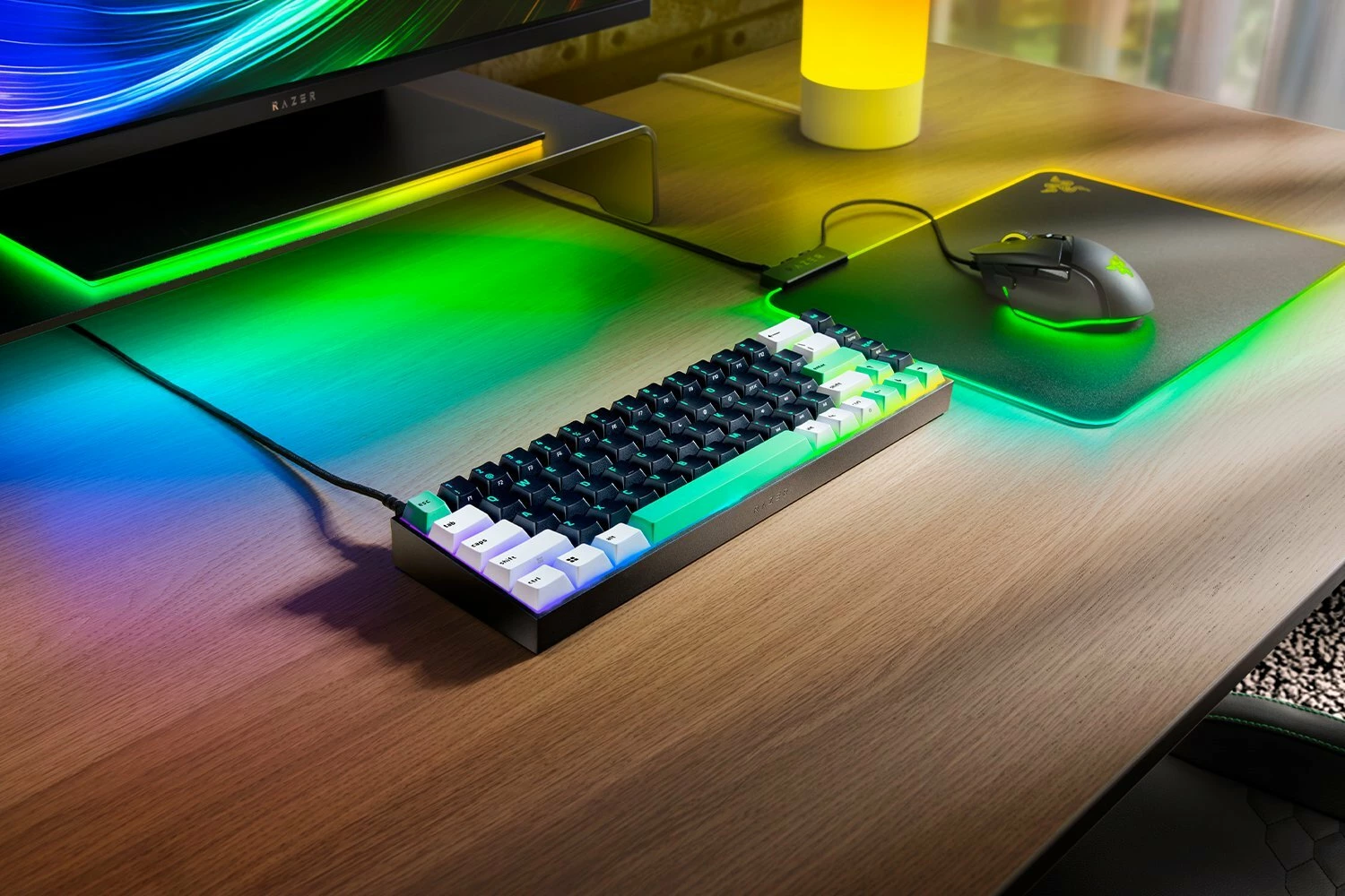 Razer Reclusa X Mini 65 | Your Board. Your Rules.