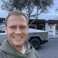 DarkRaspberryJETretro662