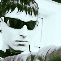 AlexXxRuLeZZZ