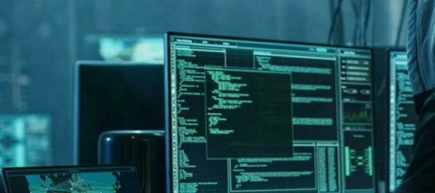 Customized Attacks Leverage Facebook and IPFS