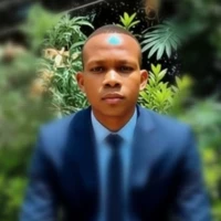 Elijah Akinola